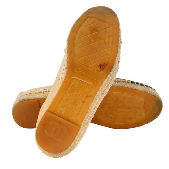 Chanel Espadrille 37 Large CC Leather Embroidered Cap Toe Flats CC-0803N-0004 - Picture 10 of 11